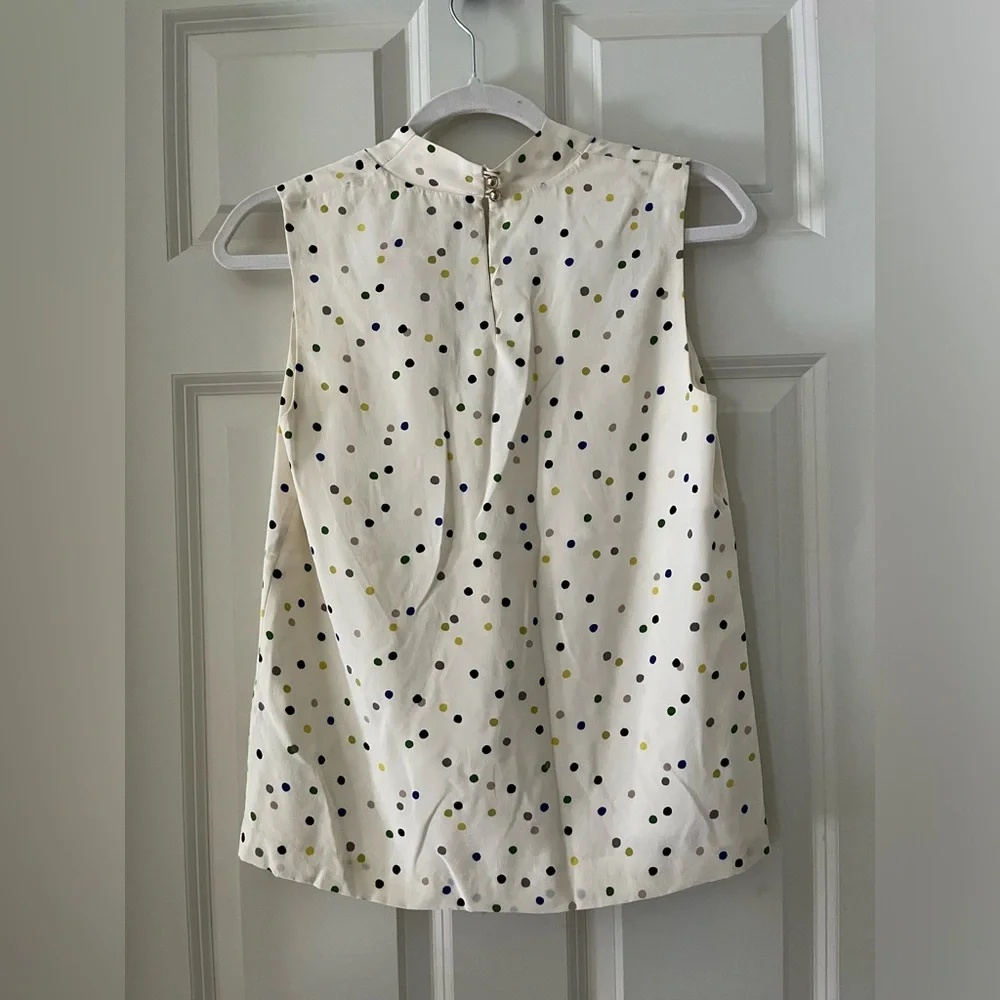 Kate Spade silk cream polka dot sleeveless shirt-blouse business preppy XS